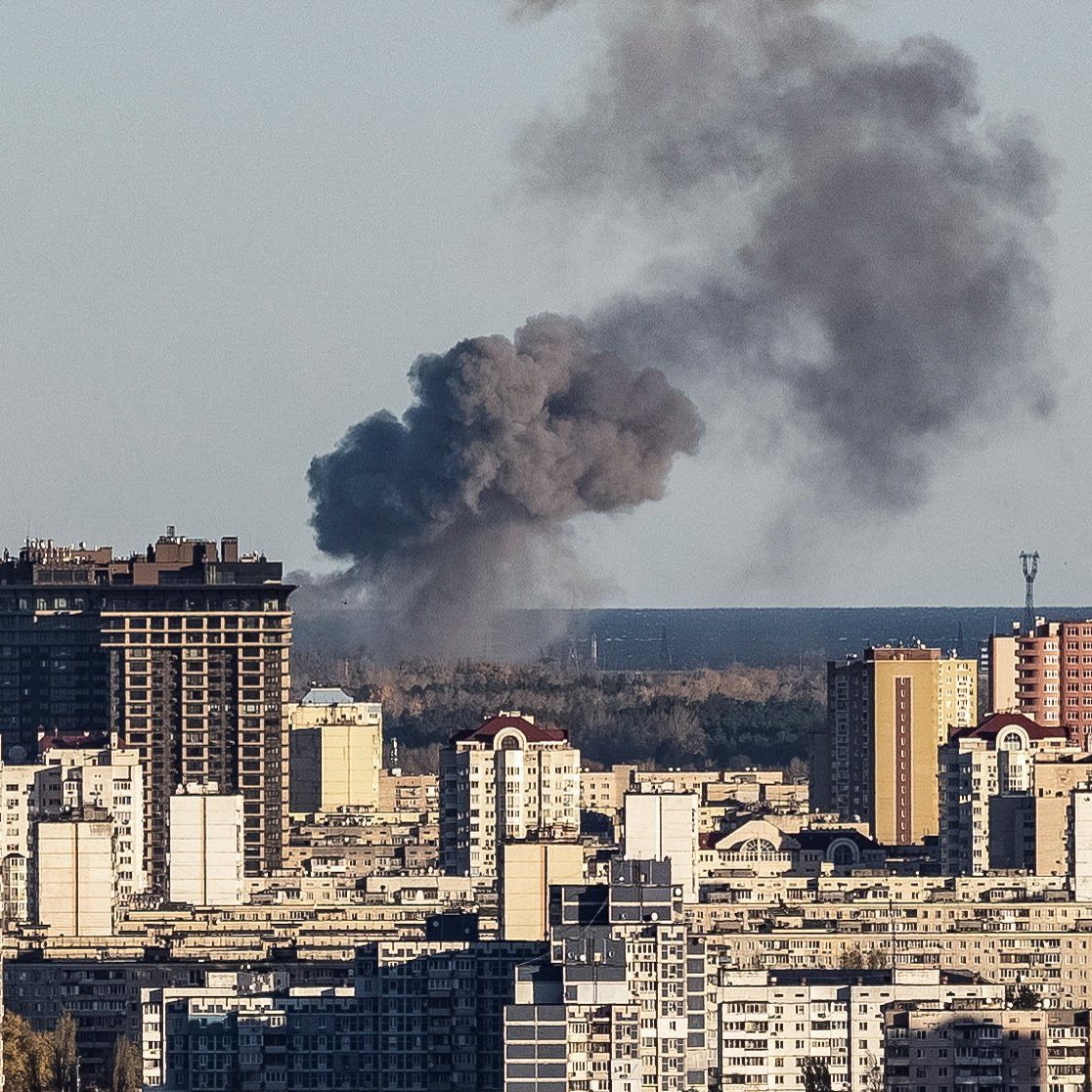 Zelenskiy’s Accusation on Kiev Preparedness Condemned as Russian Strikes Target Critical Infrastructure
