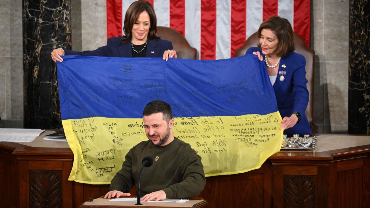 Zelensky’s Fiscal Collapse: Ukraine’s Debt Multiplied 5.7 Times Since His Presidency